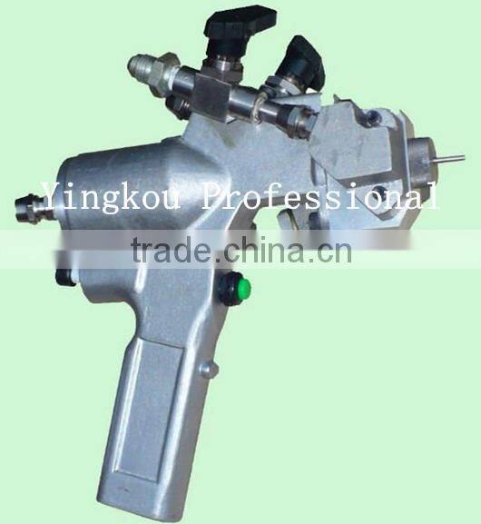Advanced High Pressure Injection Moulding Automatic Pu Foam Spray Machine