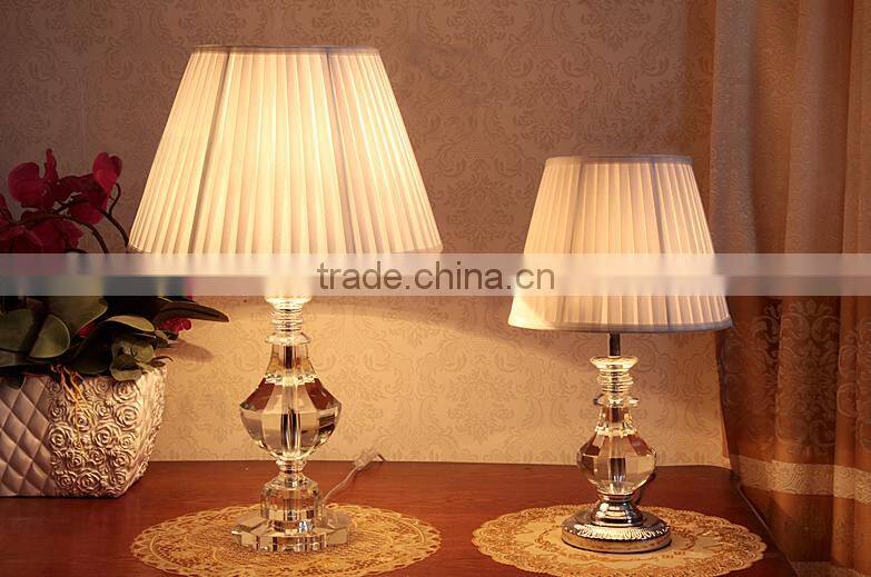 Luxury clear K9 crystal carving table lamp with white lampshade