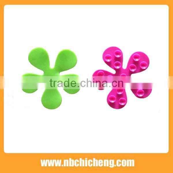 Flower shaped Plastic bathroom Floor Mat