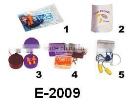 Noise reduction silicone rubber earplugs with case packing