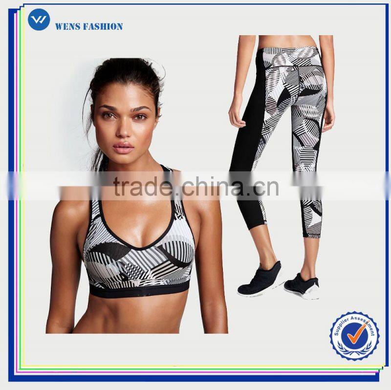 sexy girls wearing yoga pants and women wearing tight yoga pants