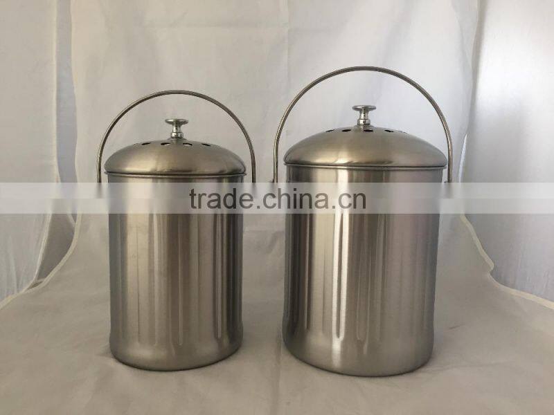 1 gallon Kitchen Stainless steel compost bin, compost pail with lid and carbon