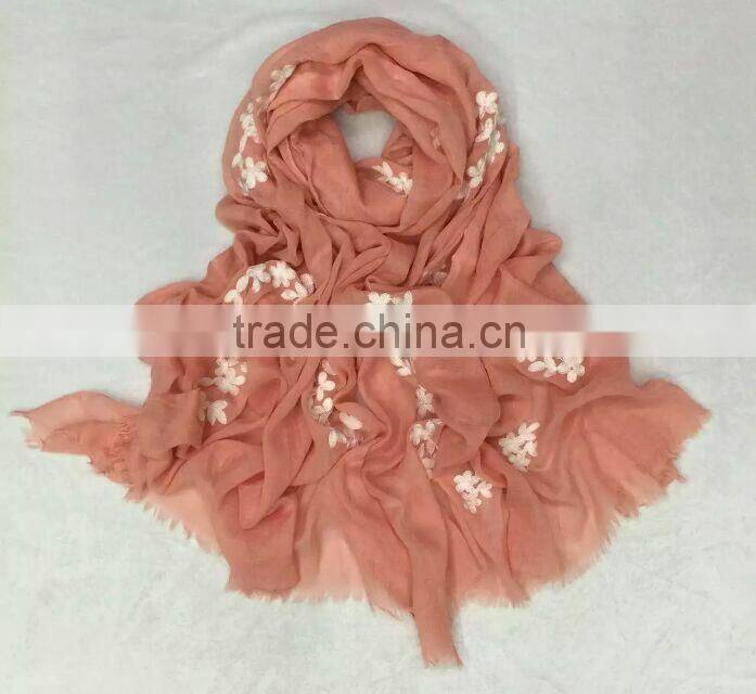 Wholesale Fringe Tassel Flower Embroidery Design Cotton Fashion Ladies Winter Shawl
