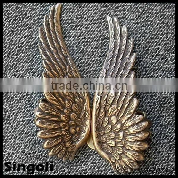 HOLIDAY SALE Cartilage Earring Vintage chain Stud, Upper Piercings wing earring cuff