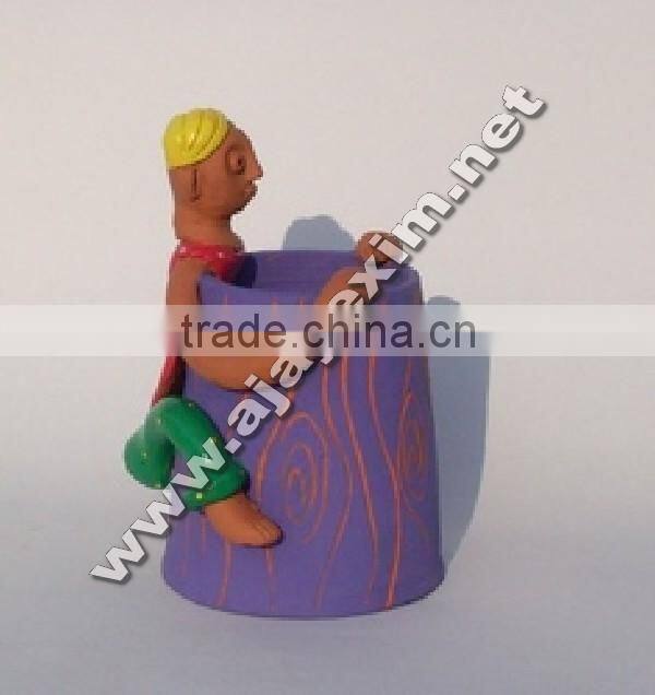 Clay Color Pen Stand