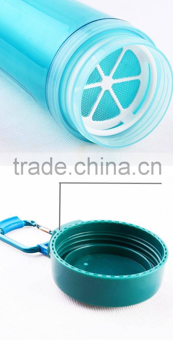 600ml Insulated Fruit Infuser tumbler Plastic Water bottle