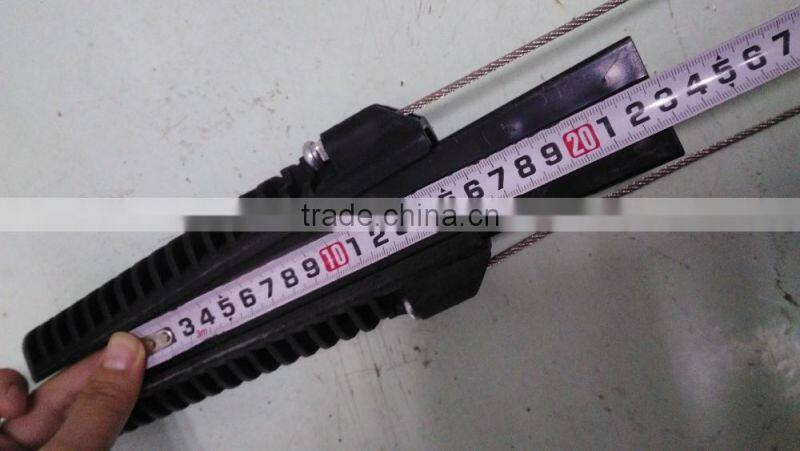 FTTH cable anchor clamp