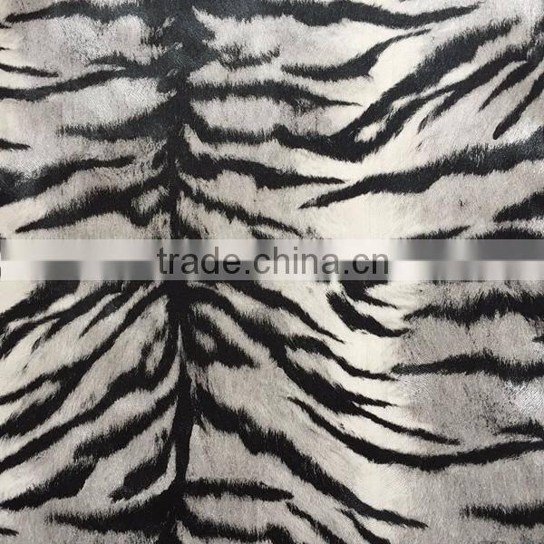 tiger disign vinyl wallpaper