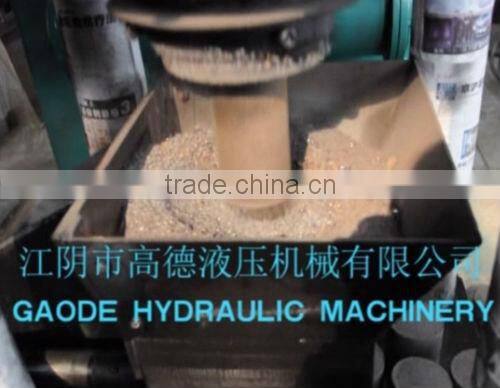 automatic sawdust briquetting press machine