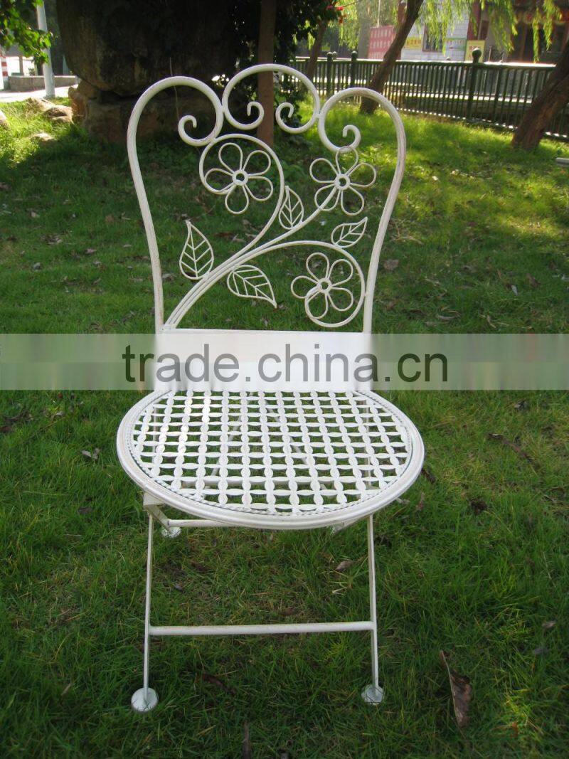 Antique White Foldable Outdoor Children Table Chair Set