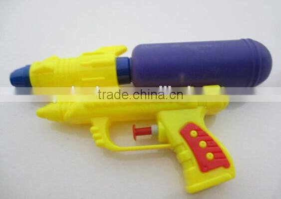 plastic water gun toys
