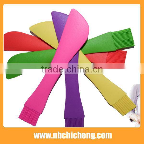 Hot selling silicone shovels pastry dessert tool cream scraper chocolate scraper