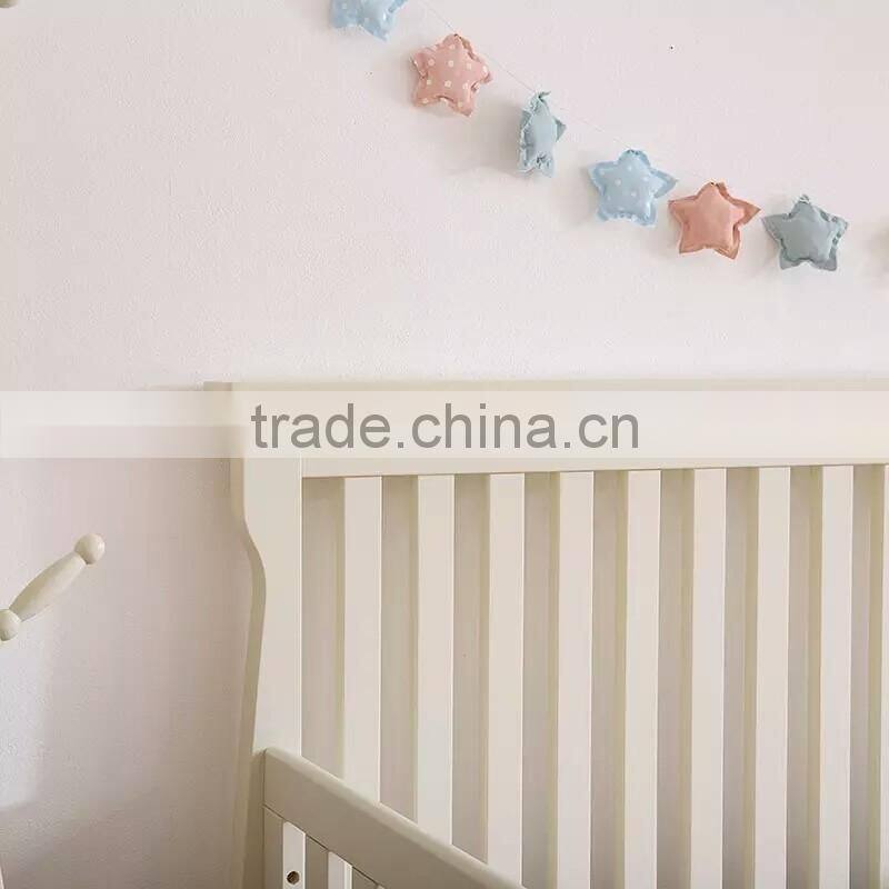 Classical French Style Happy Kids Antique White Solid Wood Carving Baby Crib, Classic European Style Kids Furniture BF11-02274c