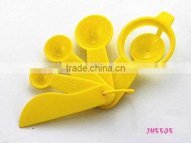 JH5505 New design plastic measuring spoon