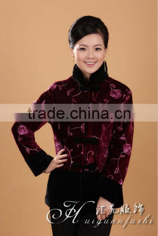 chinese woman traditional wear