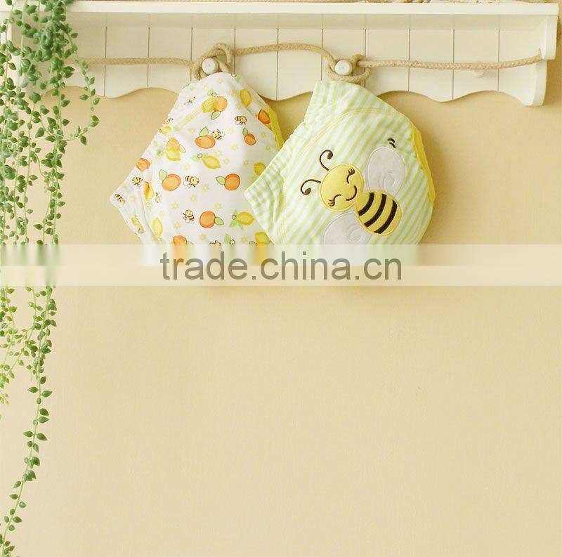 mom and bab baby garment ,baby training pants