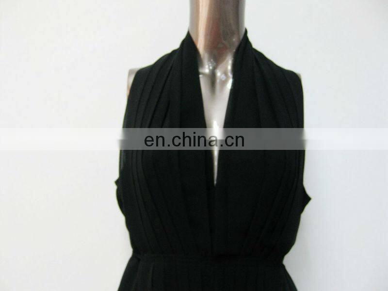 Pleated ladies sleeveless black chiffon open breast dress