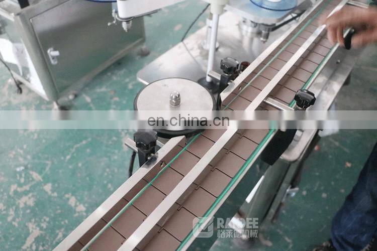 Good automatic flat labeling machine for beer bottle auto labeling machine for pet bottle cups