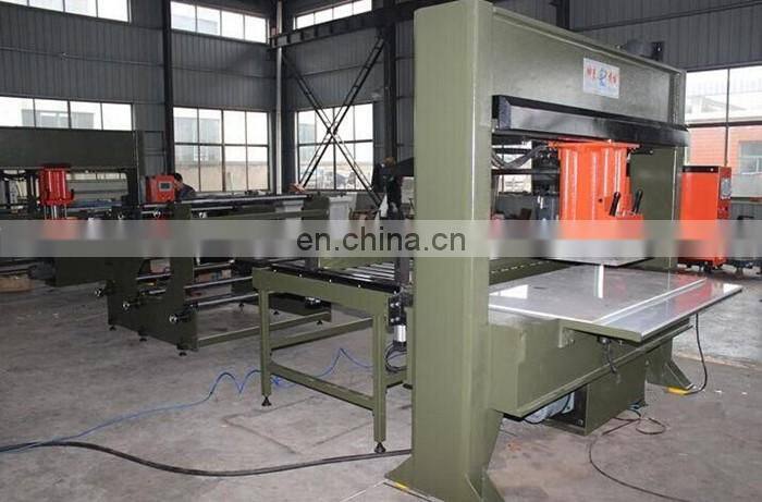 HighTech Shoes Cutting Machine