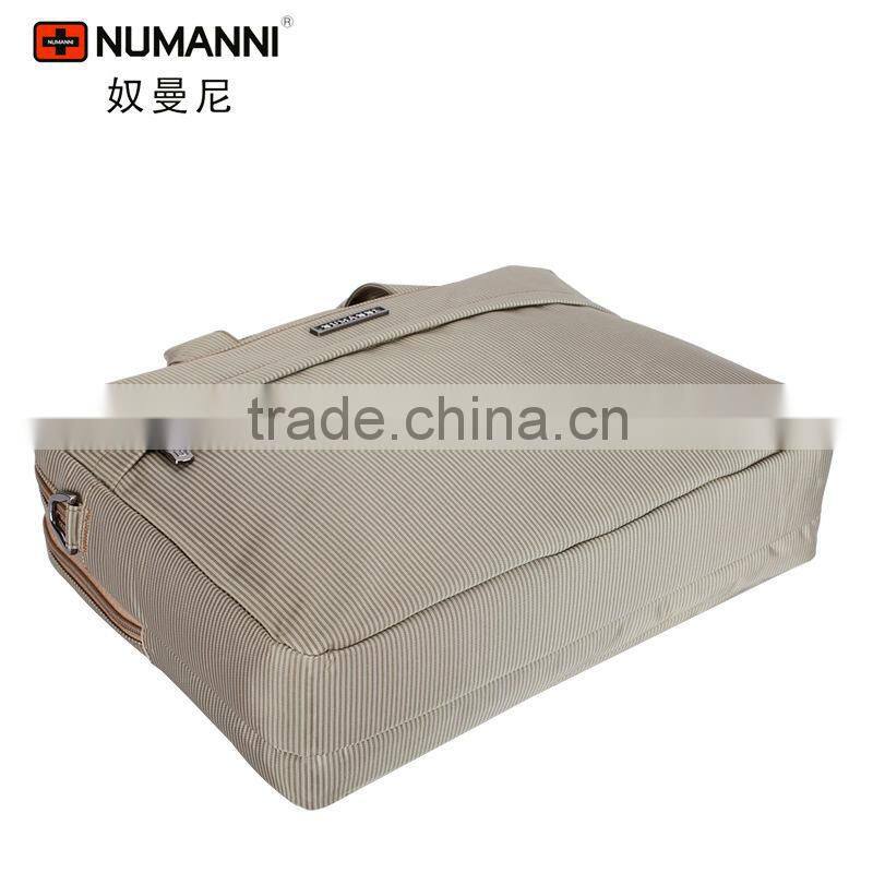 2013 Fashion Waterproof Ladies Tote Hand Bags