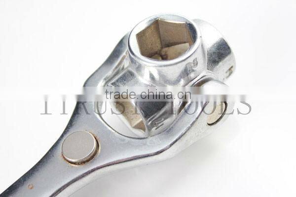 8 In 1 Socket Wrench Hand Tool WR7005C