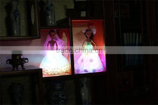 Fashionable Barbie Dolls for Little Children / Glow Flying Toys for Playing