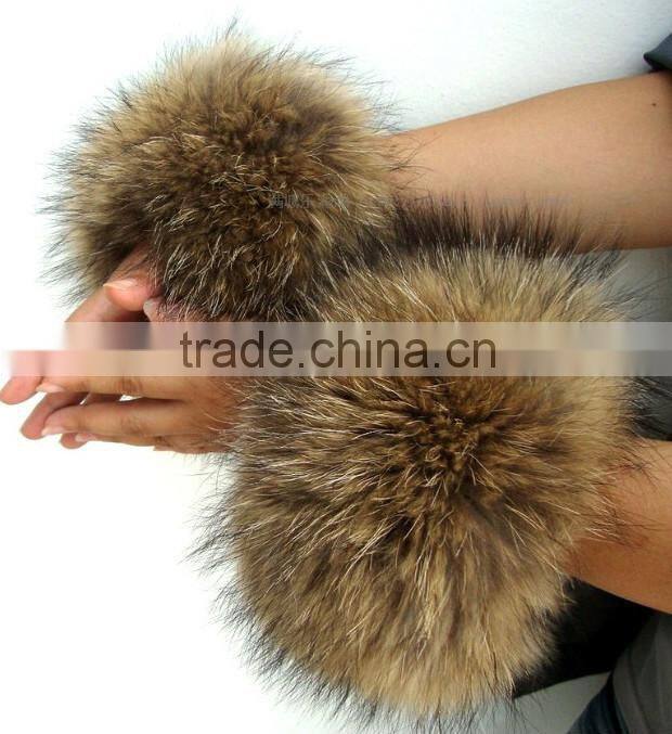 Popular Design Raccoon Fur Coat Sleeves Cuffs Fox Fur Hand Covers Ladies Coat Sleeve Decoration
