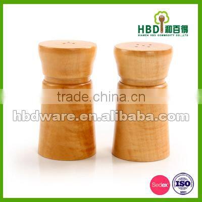 Hot products Rubber Wood Salt And Pepper shaker set wholesale