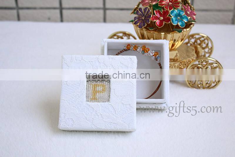 Hot sale jewelry box wedding gift jewelry box with beaded name plate of P