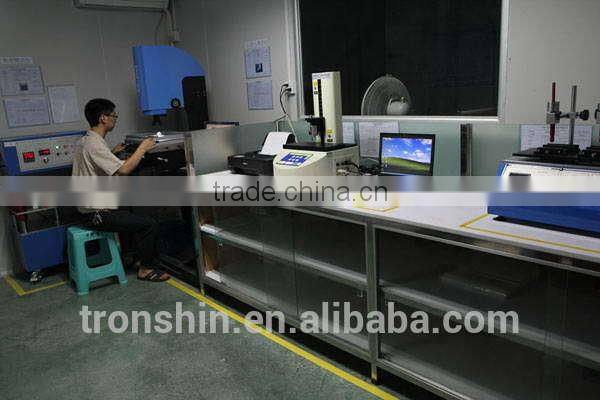 See- through window glass water bottle with silicon gel protective sleeve