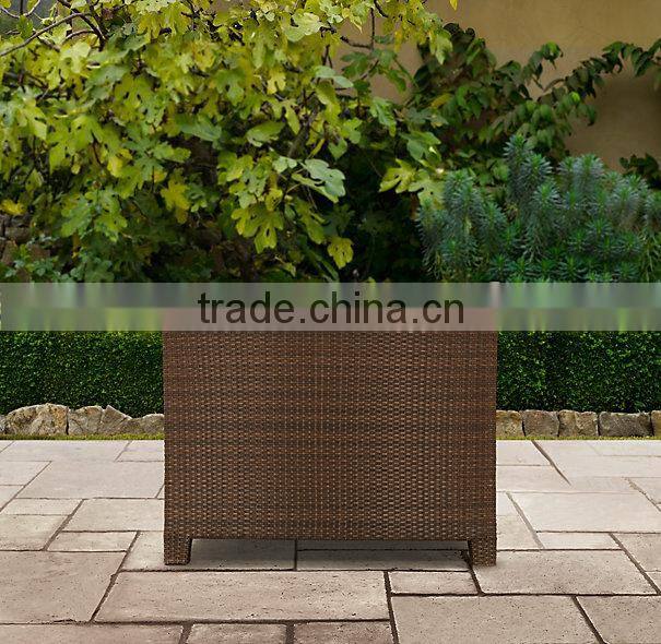 2017 Trade Assurance New Style comfortable pe rattan handmade outdoor garden and patio daybed furniture