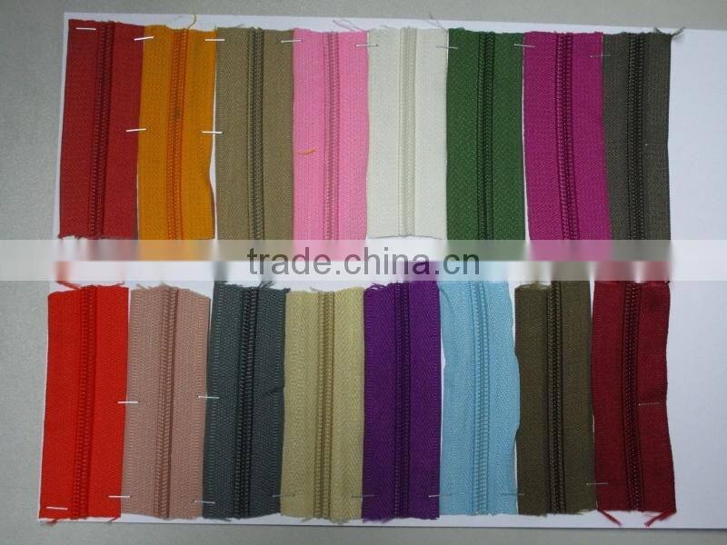 Nylon zipper stocklot, nylon long chain stocklot for sale