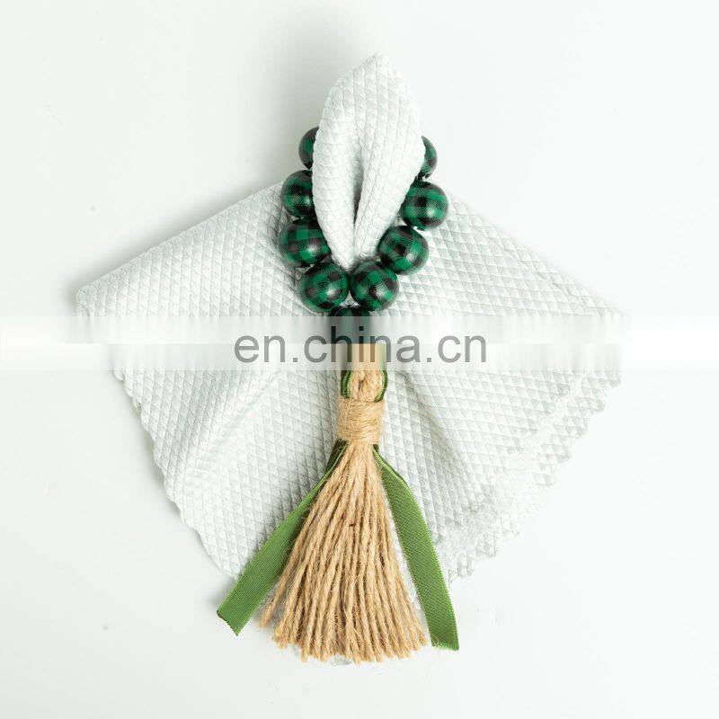 Wholesale Home Accessories Table Decoration Wood Beads Napkin Rings Tassel Macrame Napkin Ring