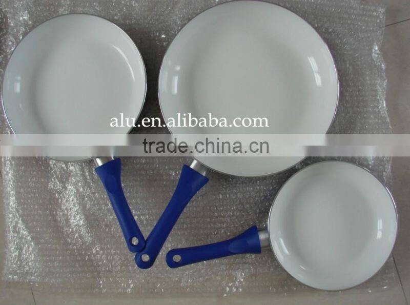 Colorful Aluminum Non-Stick Pressed Ceramic Coating Cookware Kitchenwares Frying Egg Pizza Pans Skillet Set