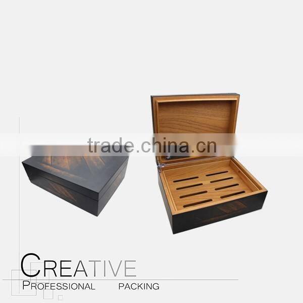 Matte lacquer spanish cedar cigar humidor