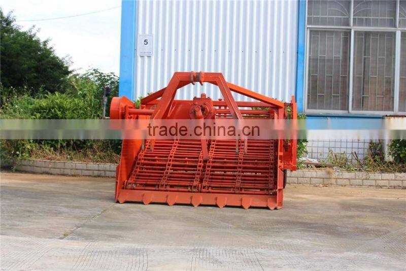 walking mini harvester for tapioca/2 row cassava combine harvester for sale