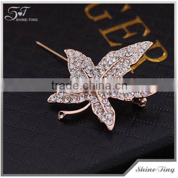 Korean Fashion Full of Diamond Maple Leaf Brooch Crystal Brooch130905-4