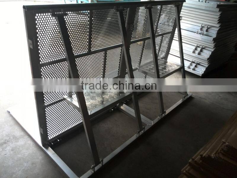 on promotion Steel temporary good quality barricade