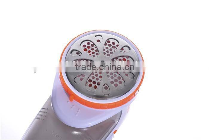 Effective fuzz shaver lint roller remover