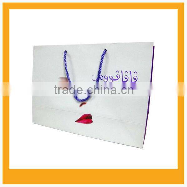 guangzhou low cost wedding gift paper bag manufacturer, paper bag with logo print