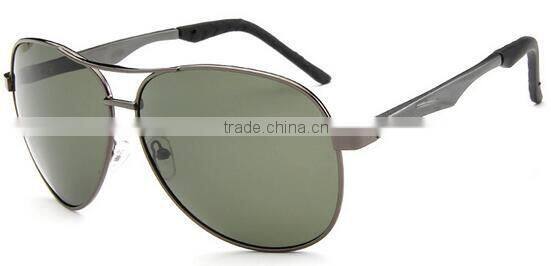 Top quality classic metal frame aviator pilot driving polarized sunglasses for man eyeglass eyewear