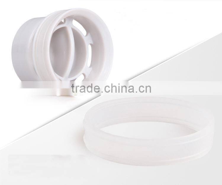 BPA free food grade 700ml tritan water bottle fruit infuse water bottle