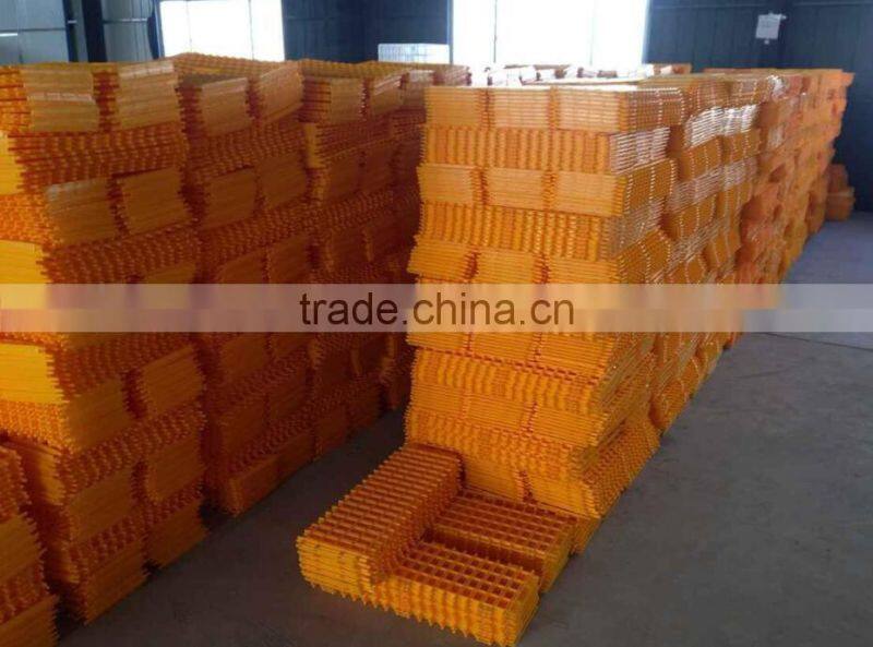 Plastic 2017 professional plastic poultry layer cage for sale made in China plastic cage bird feeders