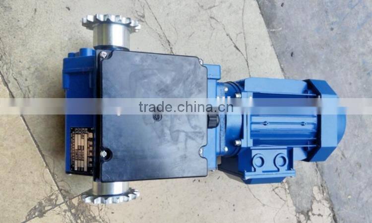 rack and pinion for greenhouse ventilation