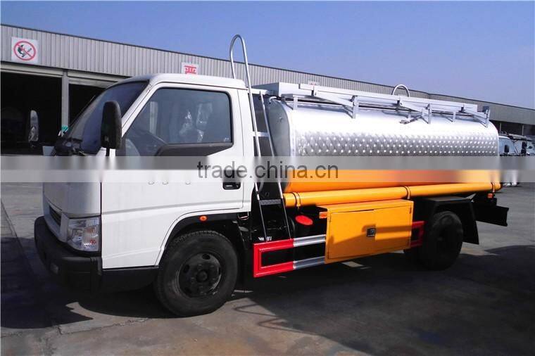 dongfeng 3-4 cubic meter small oil tank truck