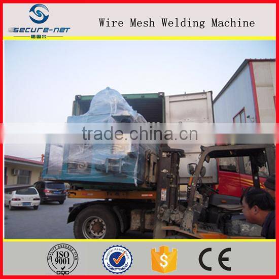 Farm animal fence machine