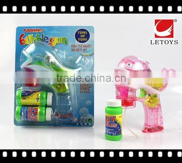 wholesale plastic LED flashing musical bubble gun with 2 bottles bubble water
