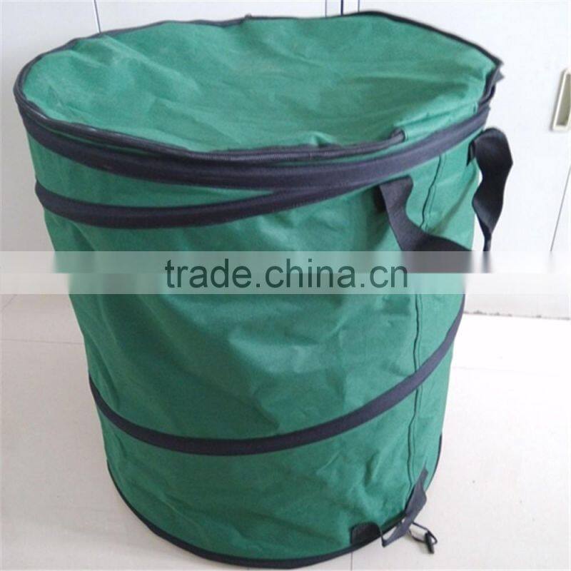 self-standing garden bag with lip