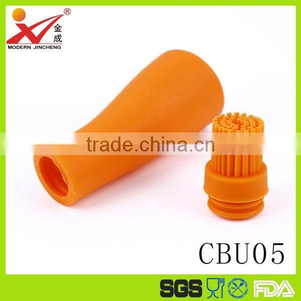 2017 New Design Silicone cleaning Brush/ Silicone milker