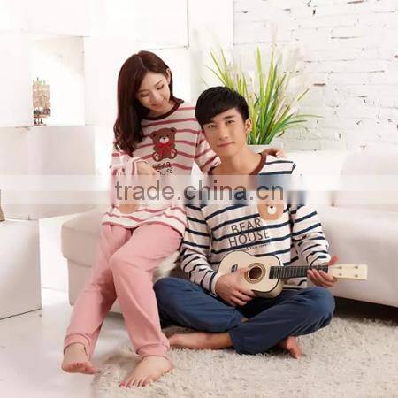 2015 wholesale striped style couple pajamas